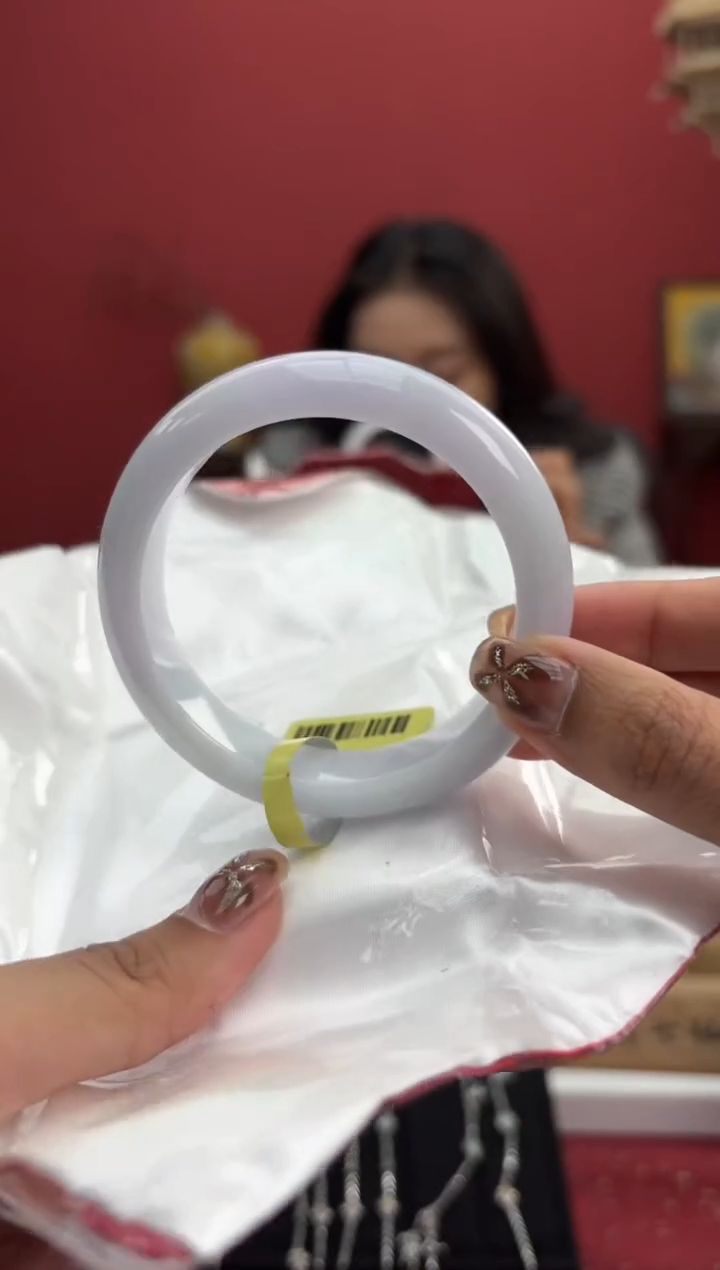 【闪购商品】翡翠手镯未镶嵌3手镯