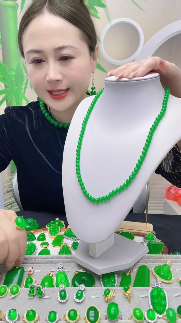 项链14K金镶嵌翡翠D09