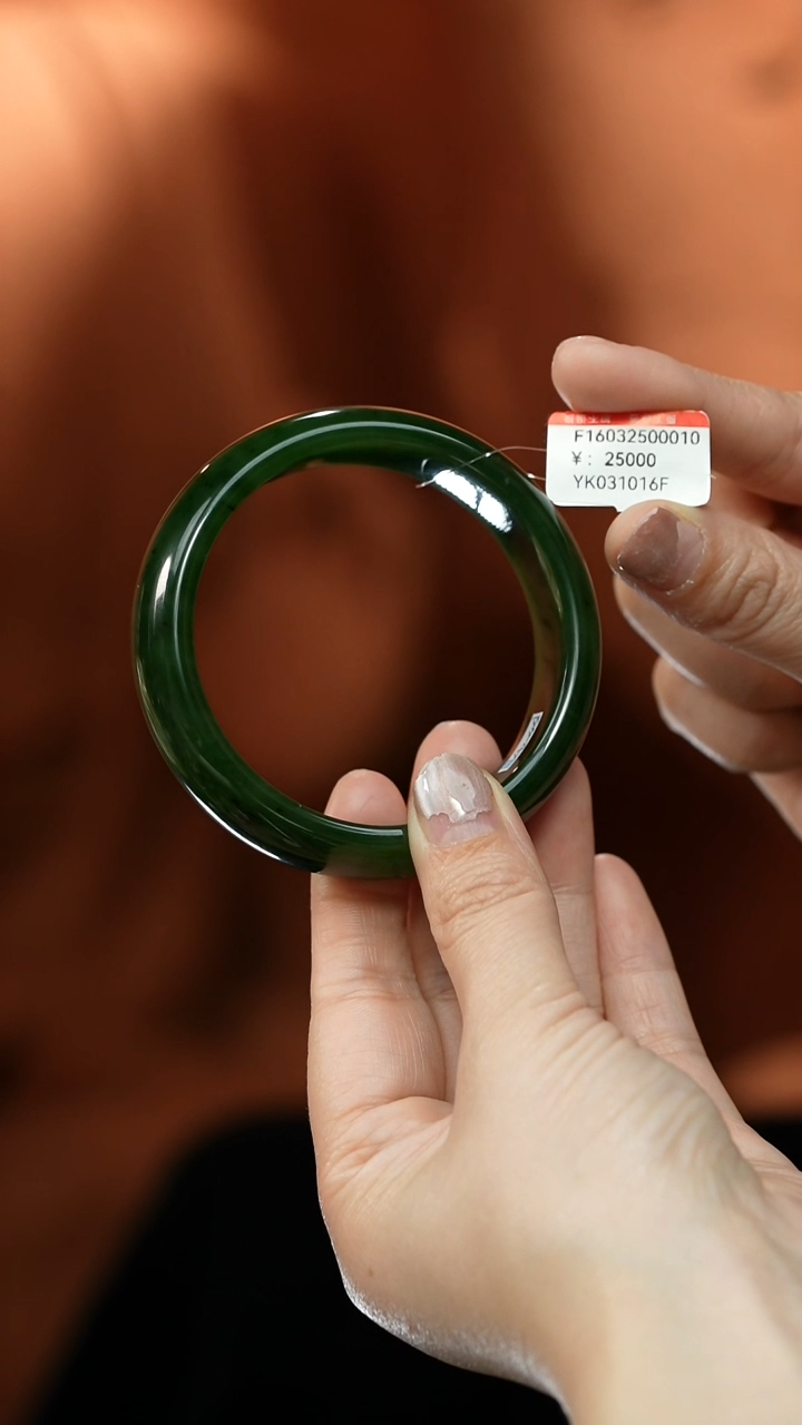 【闪购商品】和田玉手镯未镶嵌手镯 57-58