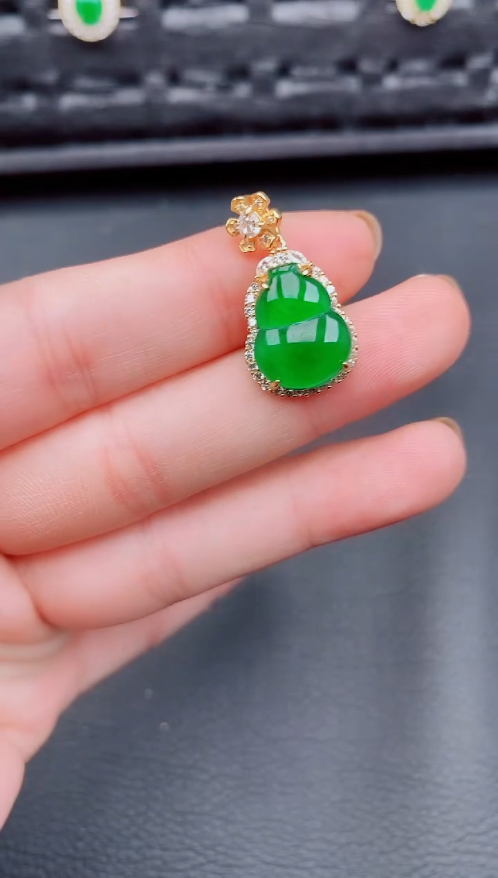 【闪购商品】翡翠颈饰银S925镶嵌天然a货330