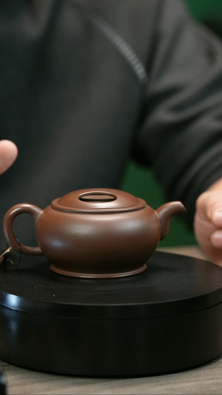 茶壶紫砂江*H2163赵信军牛盖玉碗