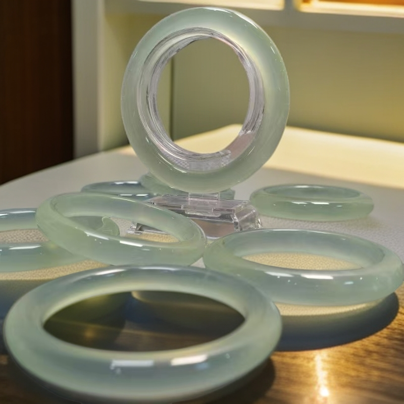 【李总福利】纯天然玉石未镶嵌多样发其一暴风雪手镯104