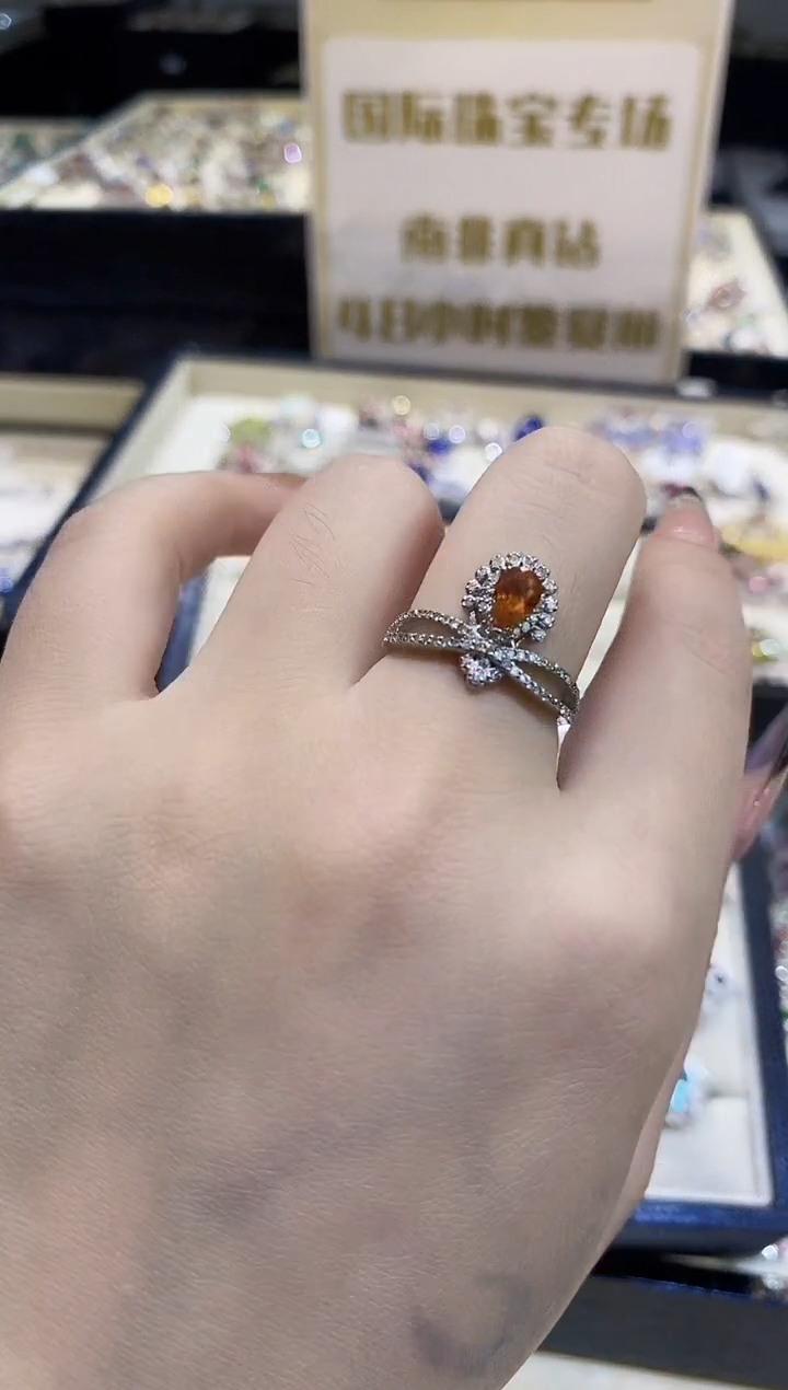 银S925镶嵌戒指定制石榴石楚楚珠宝中古甄选不退换