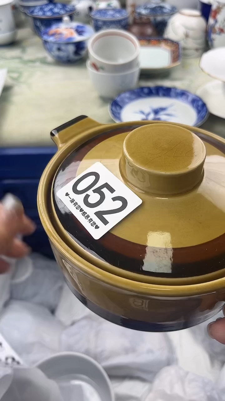 瓷片快**行052       