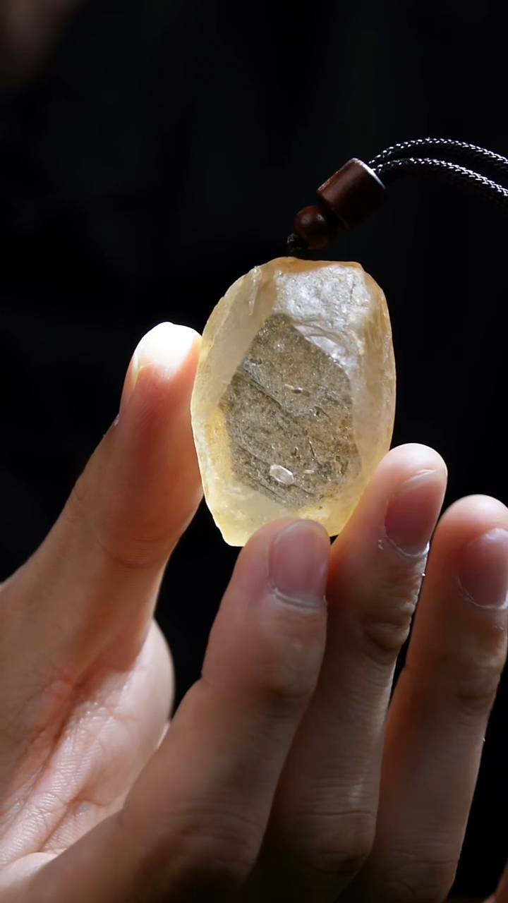 吊坠(赠链)未镶嵌水晶水晶