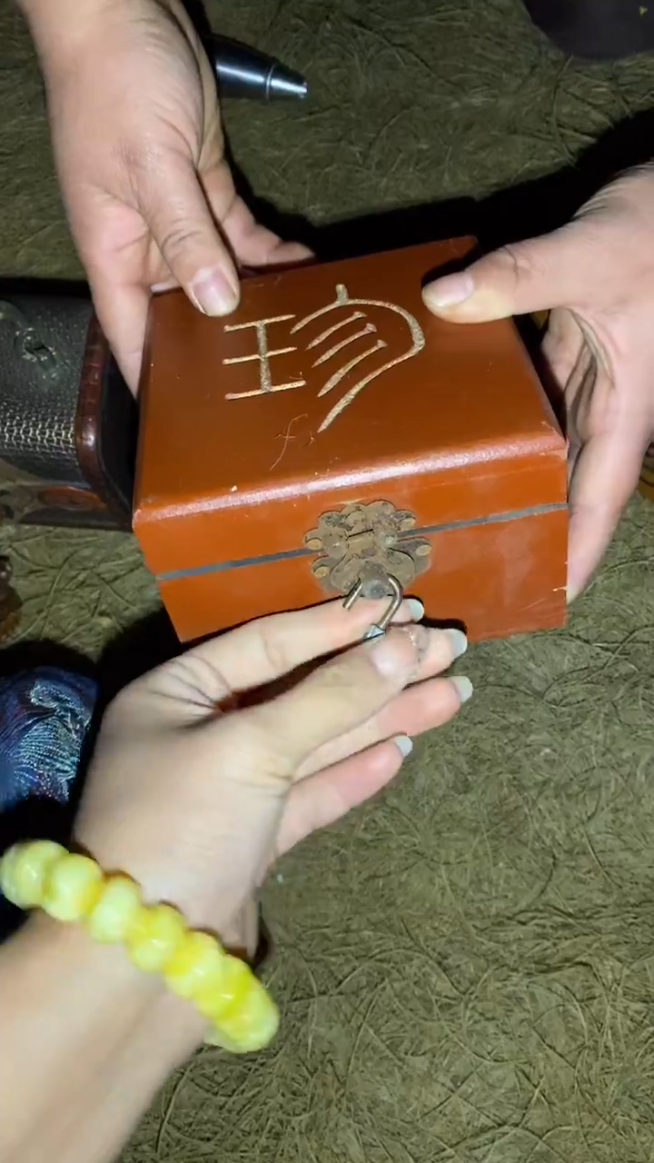 香榧木一一一一一一一一福利