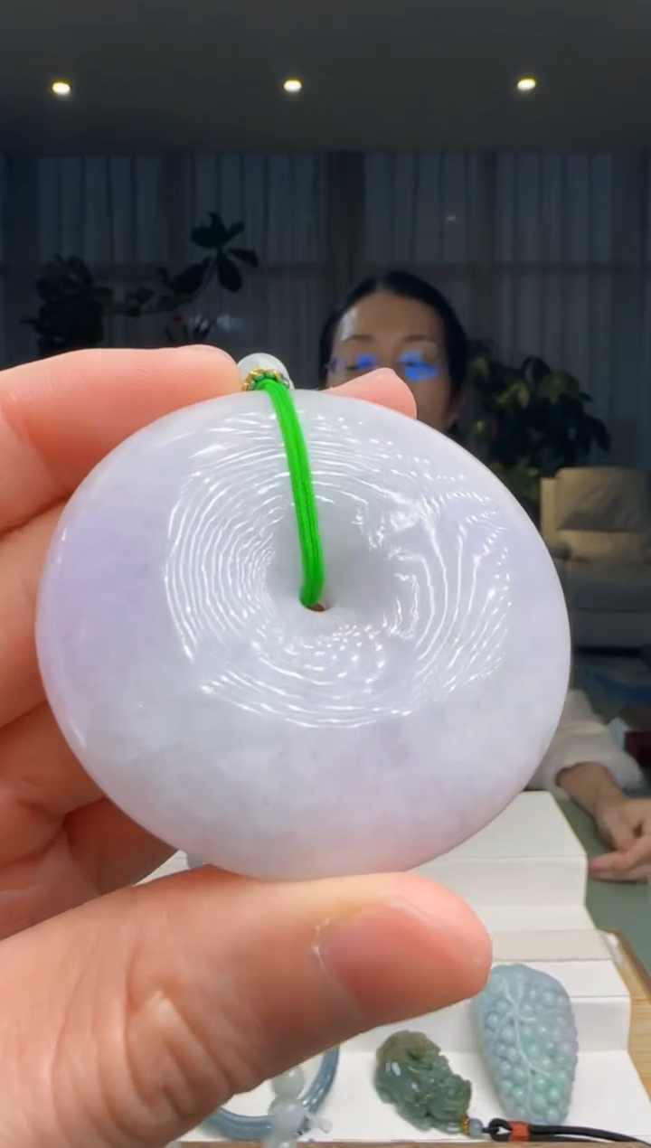 【闪购商品】翡翠吊坠(赠链)未镶嵌DY@@WS1WX29434