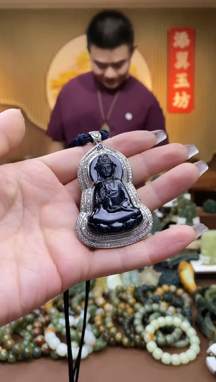 【闪购商品】翡翠颈饰未镶嵌多样性随机发一
