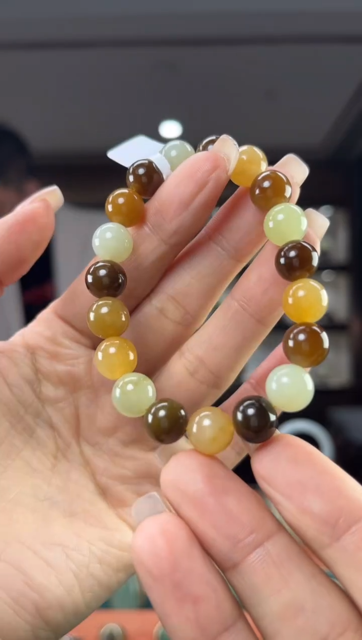 颈饰未镶嵌和田玉佩佩10mm左右