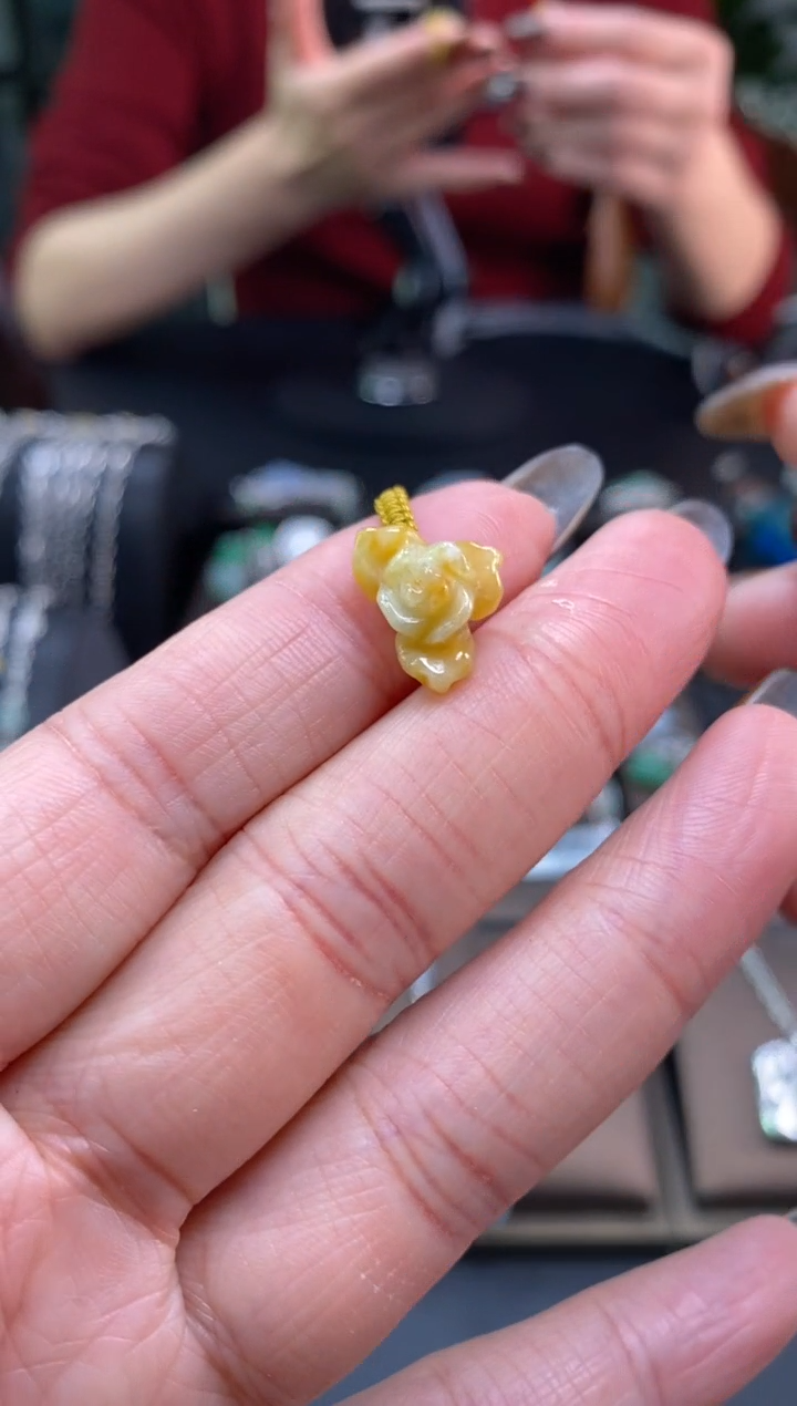 颈饰未镶嵌翡翠净货15268