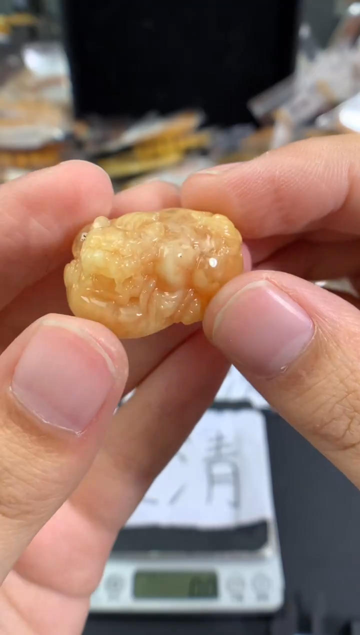 蜜蜡未镶嵌珠宝奇石1