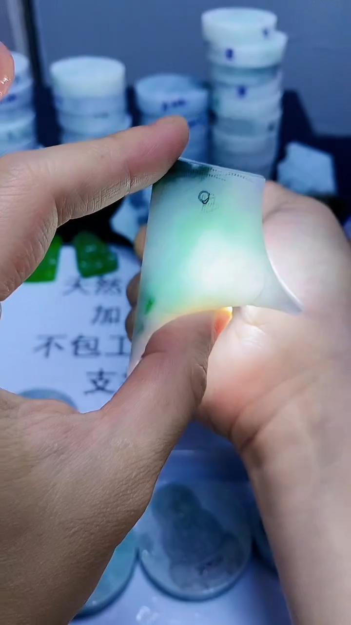 翡翠裸石翡翠裸石缅甸天然翡翠A货F8