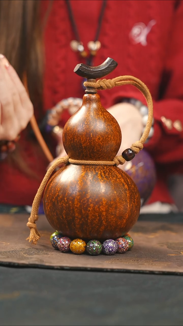 【闪购商品】WG127大漆酒葫芦不包手串及旋转底座