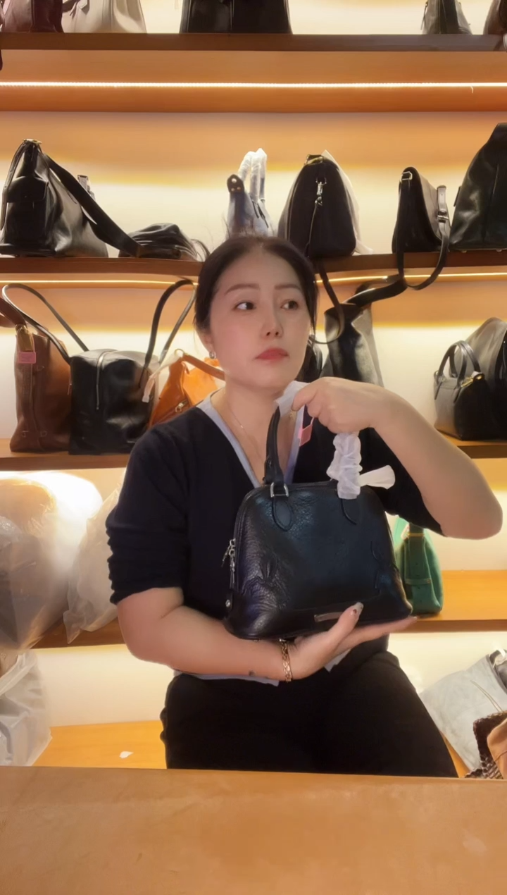 牛皮（革）珊瑚店清斜挎包真皮包时尚百搭包包