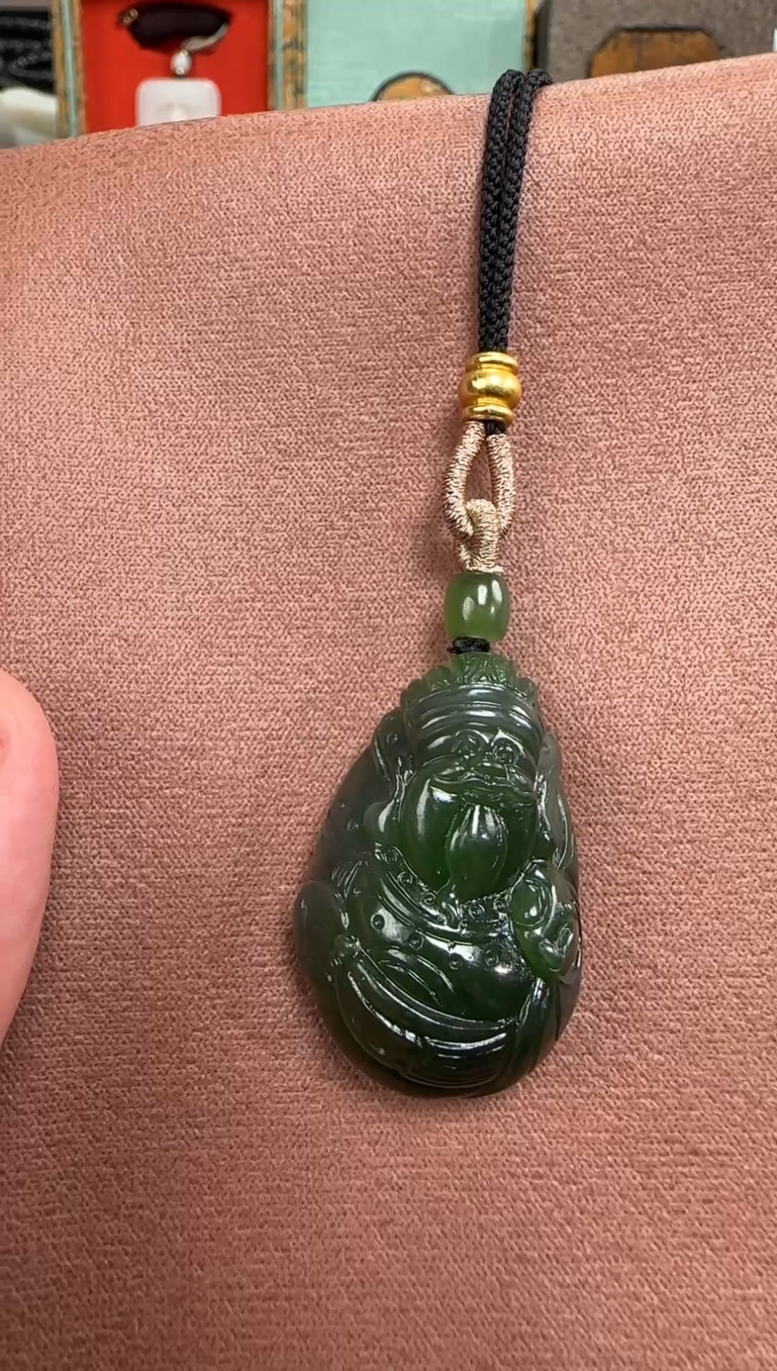 和田玉未镶嵌吊坠(不含链)和田玉精品脖颈挂坠