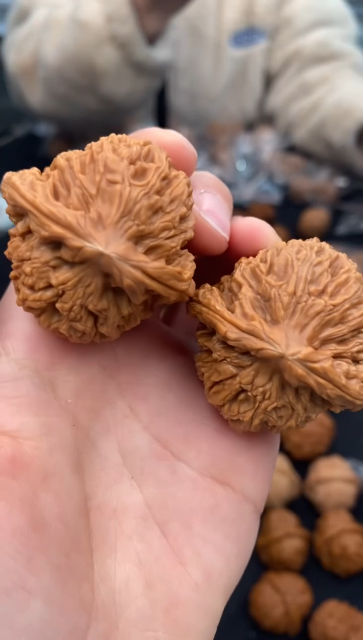 【闪购商品】文玩核桃把件南疆石41-u862