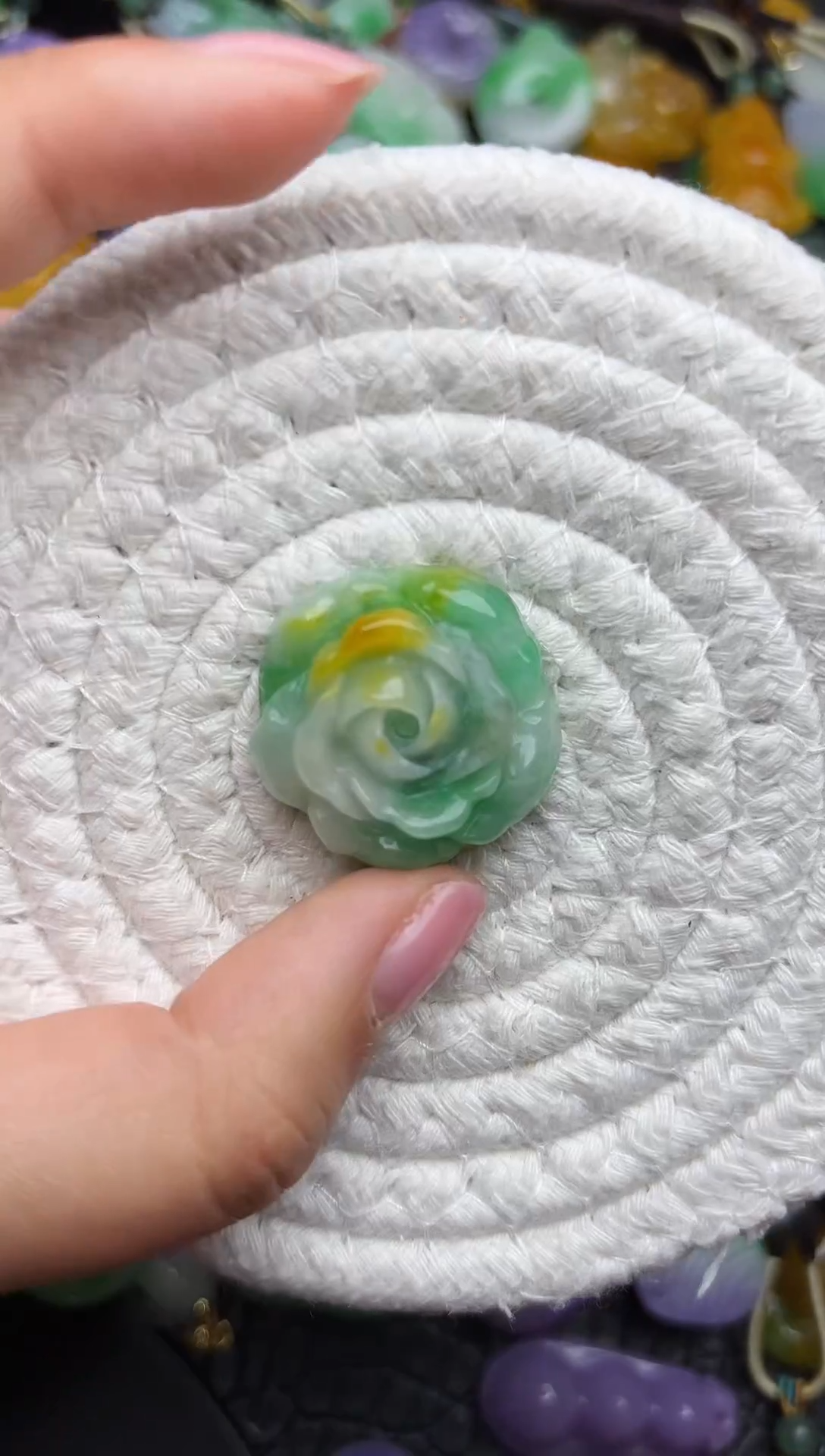 颈饰未镶嵌翡翠缅甸翡翠吊坠