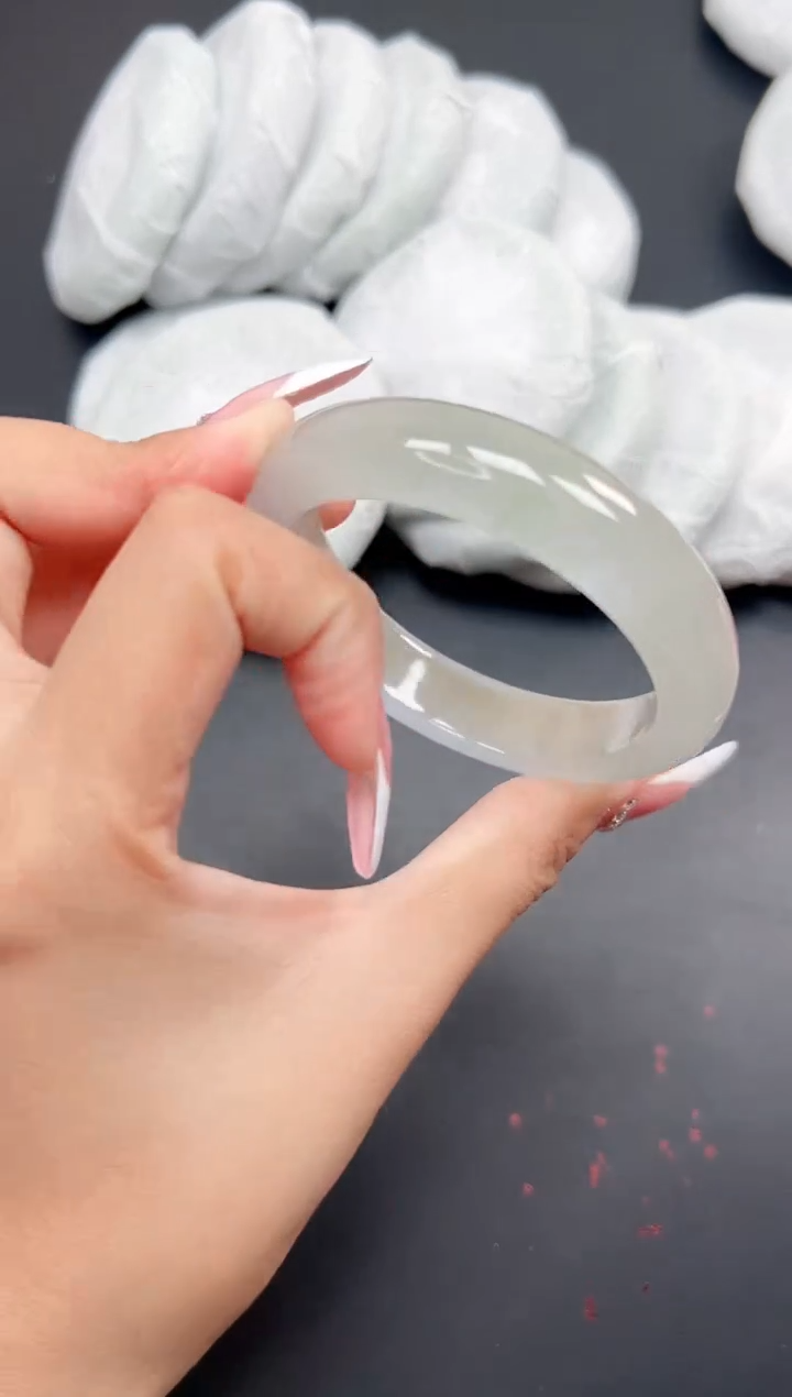 精品手镯，一物一拍T-040