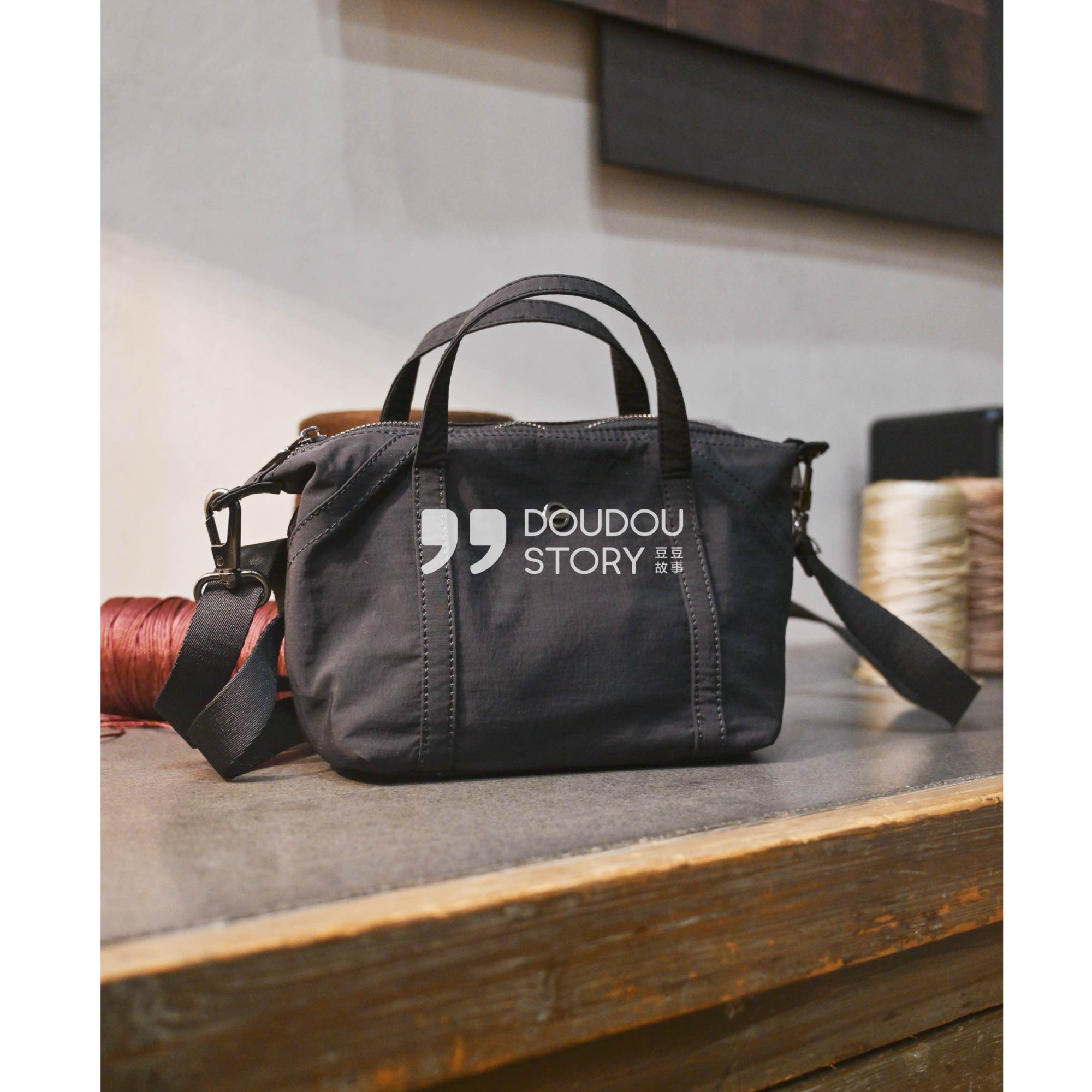 HALUNGLE/海伦格丽  3310 时尚百搭斜跨休闲包dy