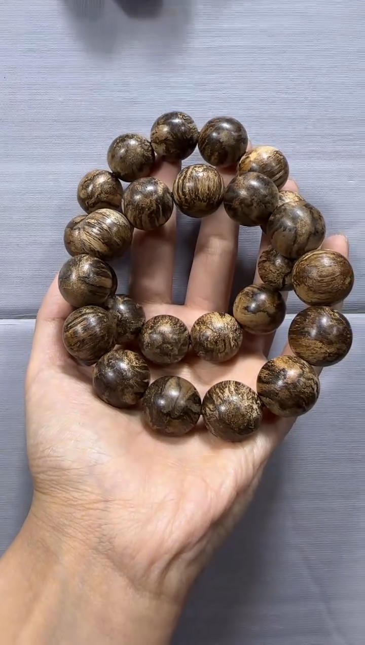 【闪购商品】沉香手串芽庄虎斑老料1.8单圈多样性发货发其一