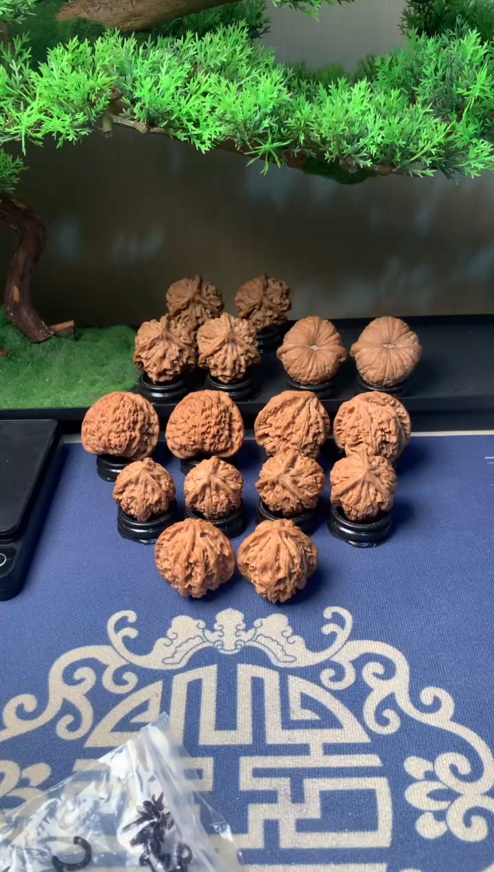 【闪购商品】文玩核桃吊坠39苹果园