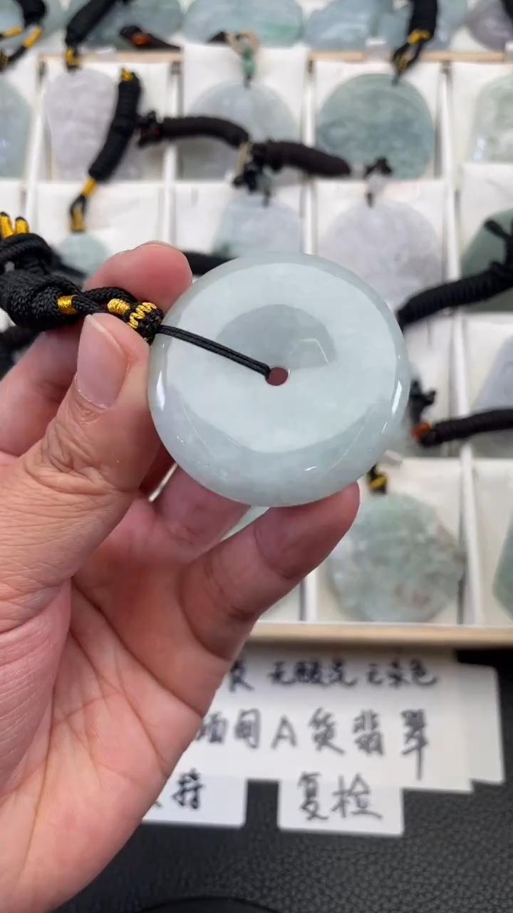 颈饰未镶嵌翡翠天然缅甸翡翠A货163