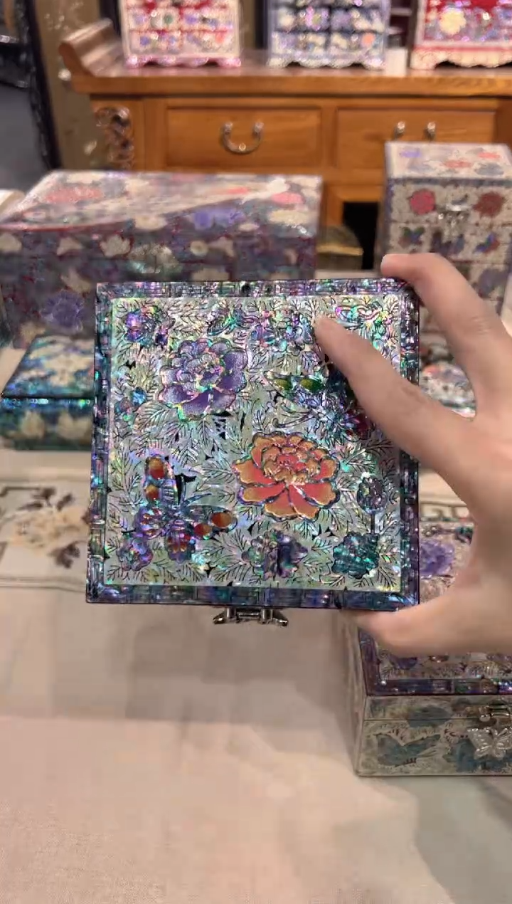 【闪购商品】蓝边黑底·弘贝雅螺钿漆器文化馆