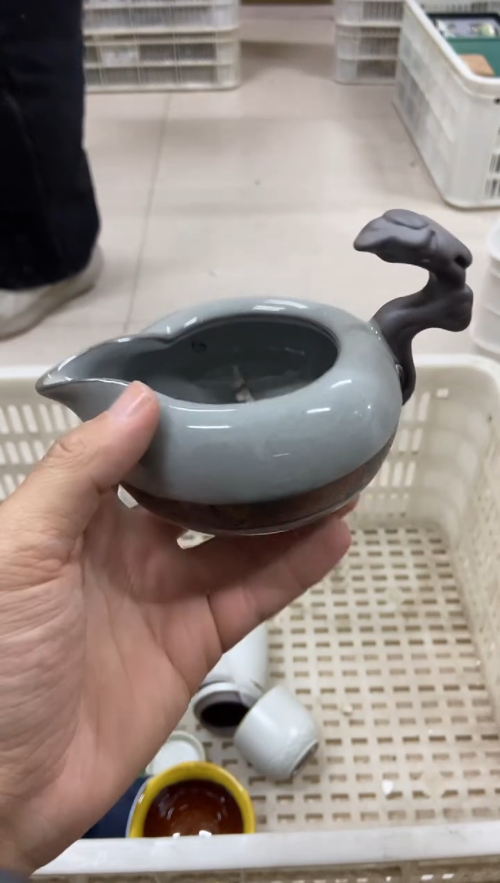 杯子瓷无运费险有瑕疵的摄影的产品有使用过的痕迹有点脏介意勿拍