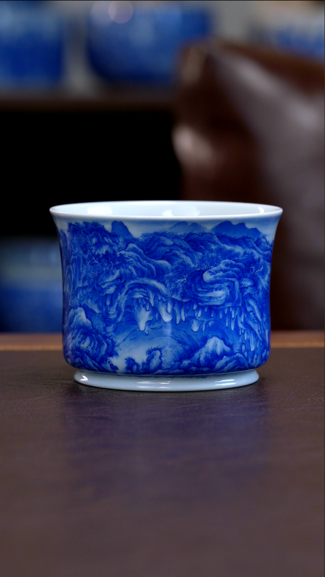 【青山秋雨】 游张公洞图主人杯