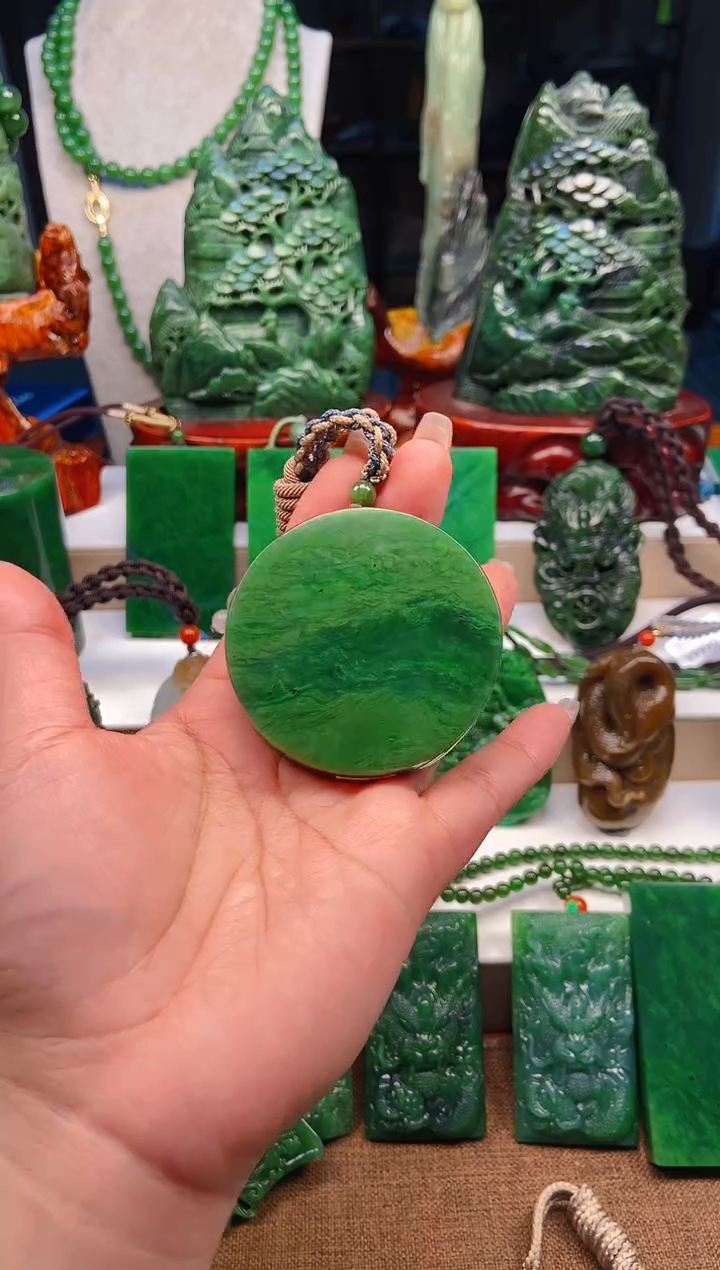 【闪购商品】和田玉未镶嵌挂件1
