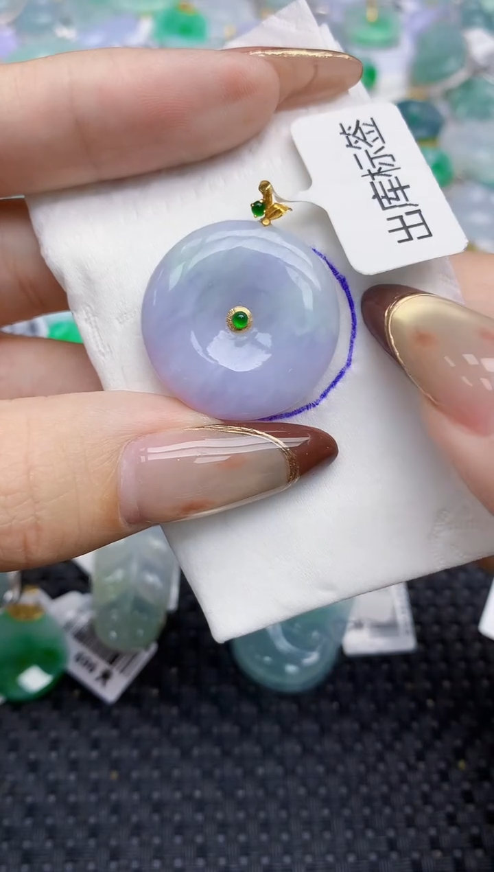 颈饰18K金镶嵌翡翠154   天然翡翠A货  百元以上9米证书费自理