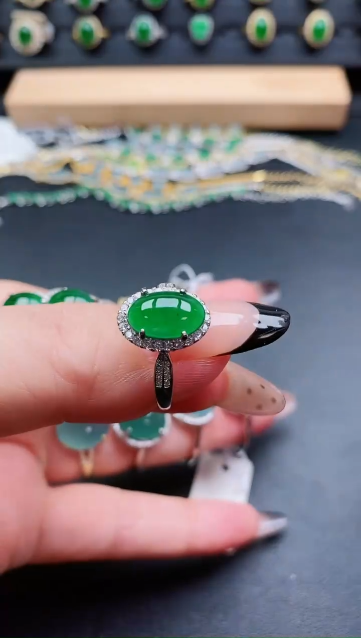 银S925镶嵌戒指翡翠1