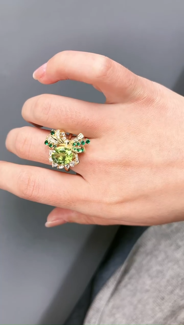 【闪购商品】橄榄石戒指银S925镶嵌l002