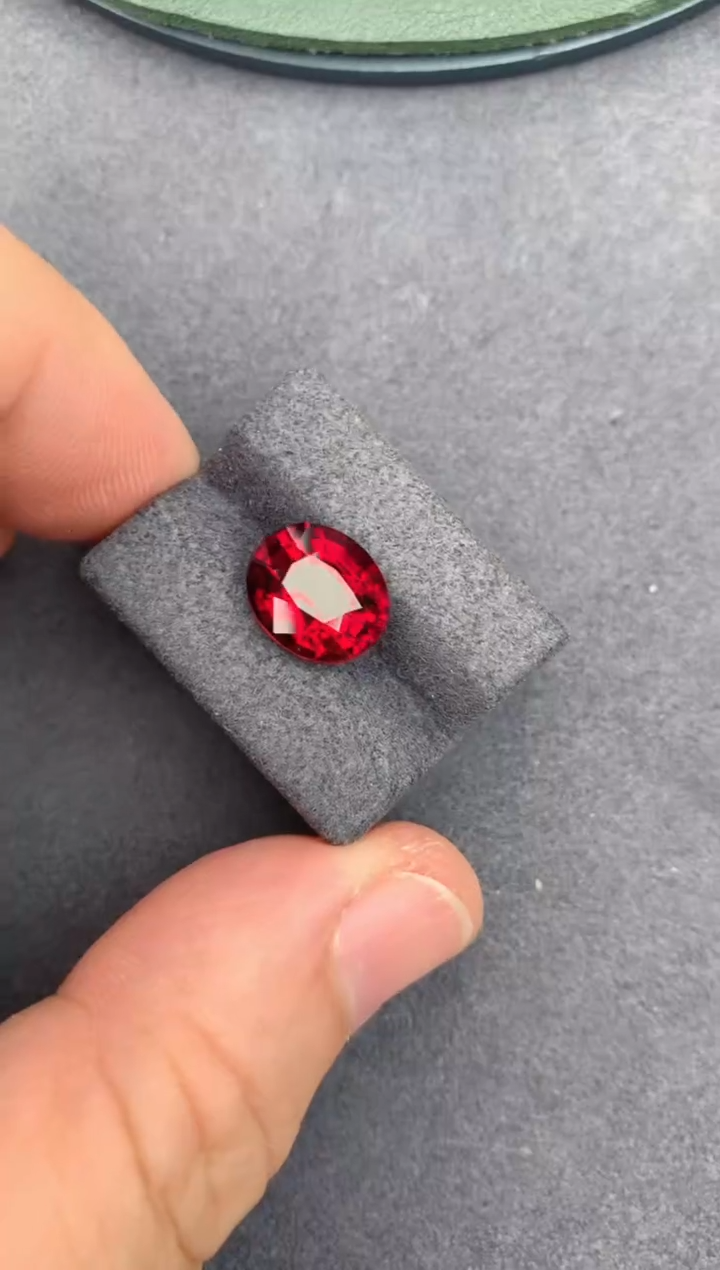 【闪购商品】碧玺裸石未镶嵌4ct  卢比来碧玺