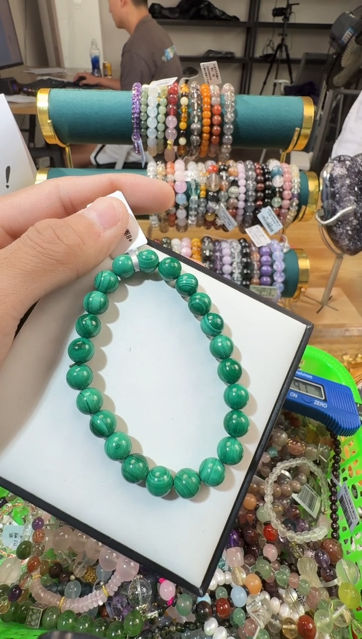 孔雀石未镶嵌手链晶0745 约8mm