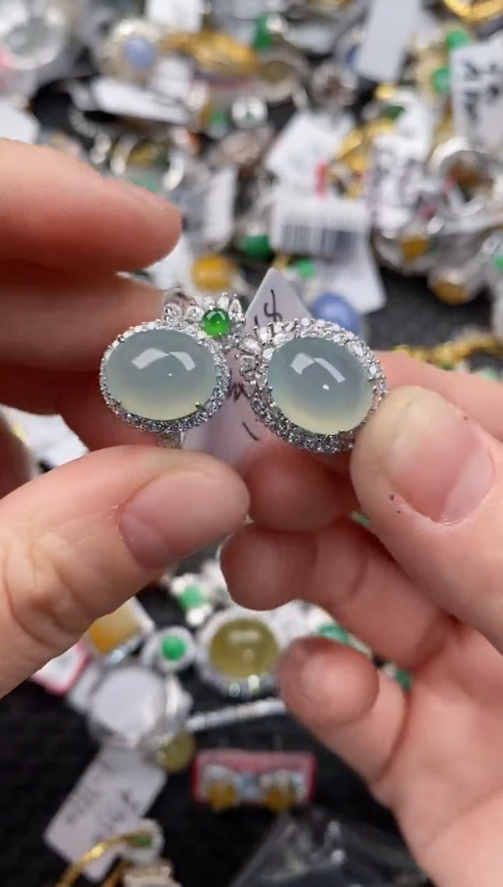 银S925镶嵌戒指翡翠999              10