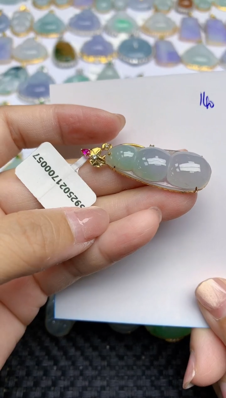 【闪购商品】翡翠颈饰18K金镶嵌天然A货翡翠 140