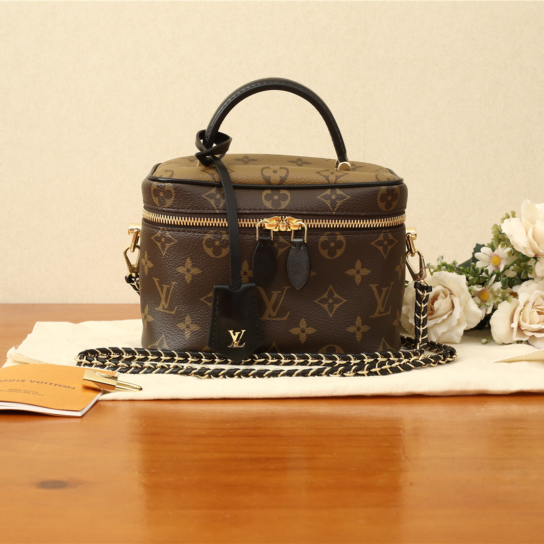 99新 LouisVuitton/路易威登 【佳娴】Vanity 化妆包 小号TP001498