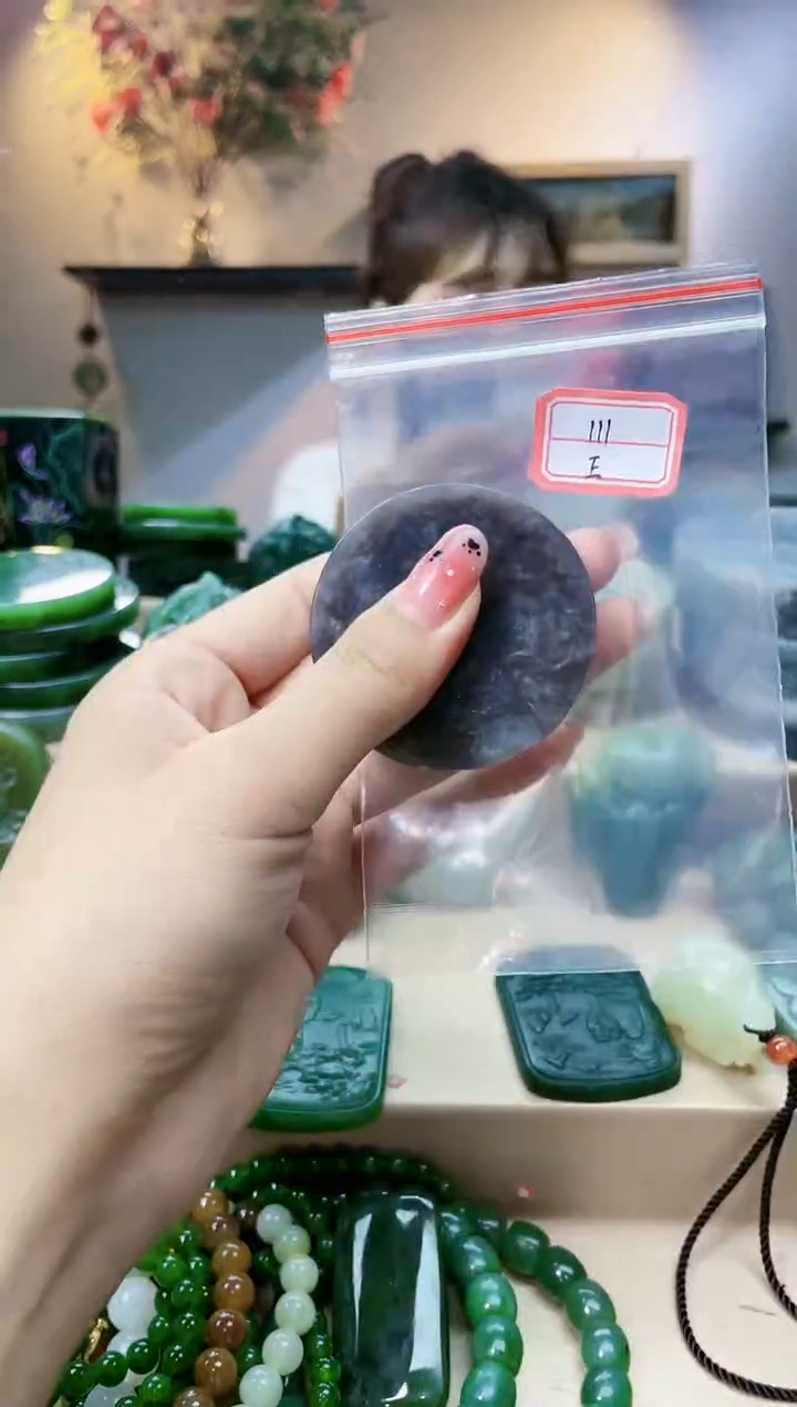 和田玉未镶嵌挂件1