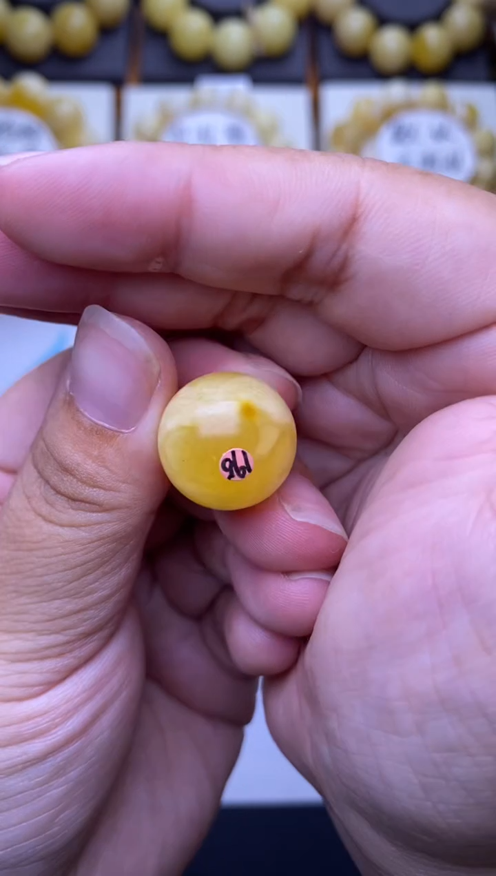 裸石琥珀未镶嵌大小姐珠宝严选24