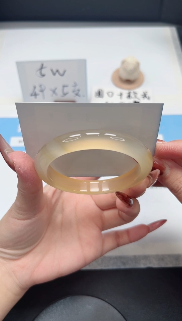 【闪购商品】玛瑙/玉髓手镯未镶嵌129/香槟60.7