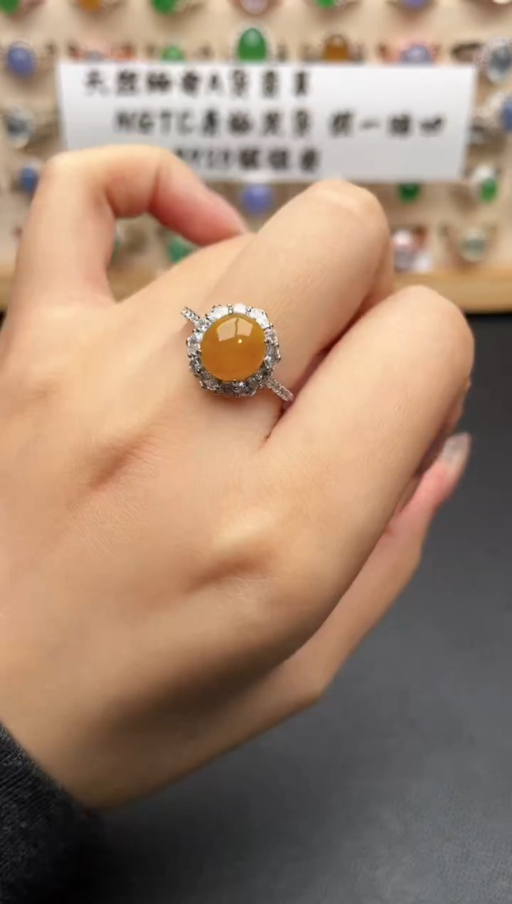 银S925镶嵌戒指翡翠一物一证一礼盒