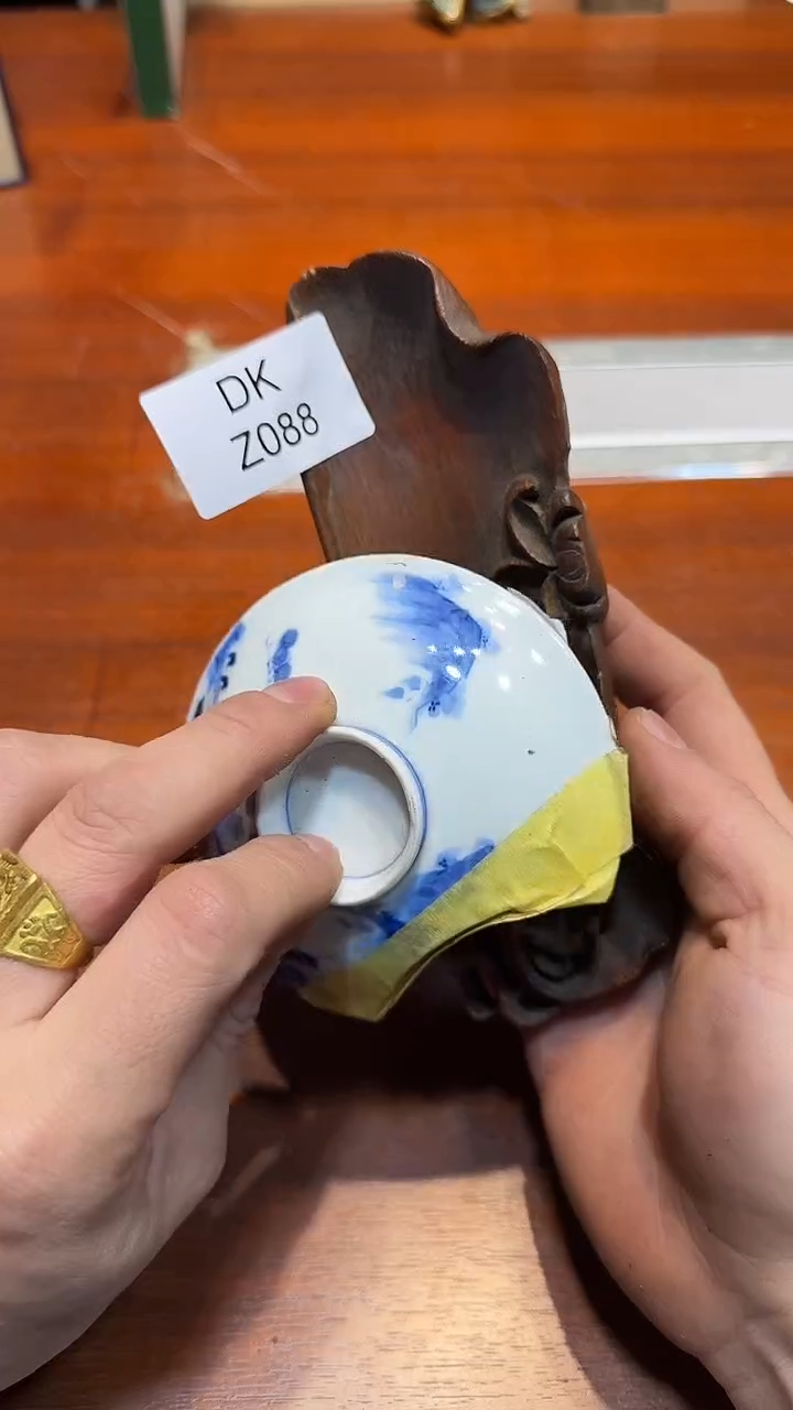 瓷片买**品哈哈哈哈哈哈088