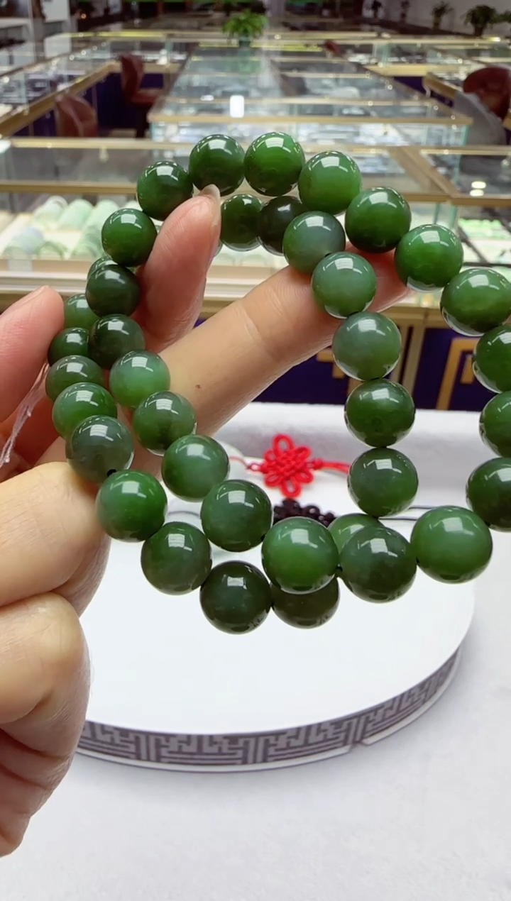 未镶嵌手串和田玉多样性发其一