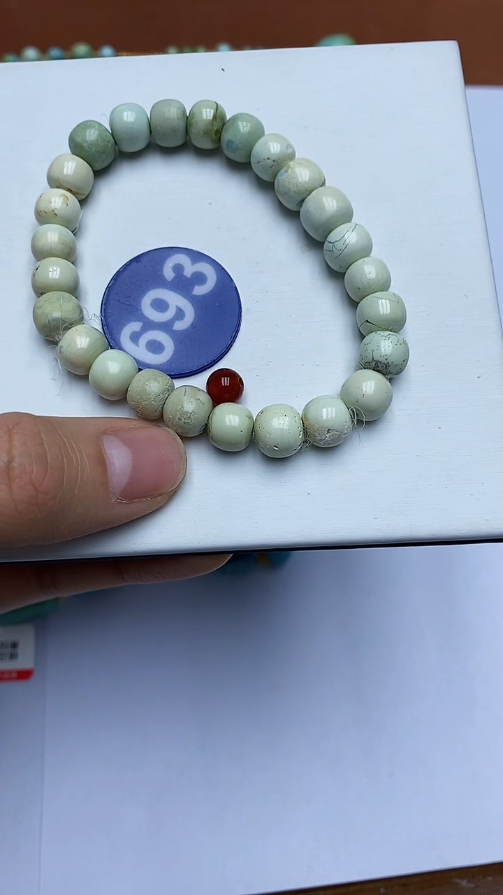 【闪购商品】玛瑙/玉髓手串未镶嵌693