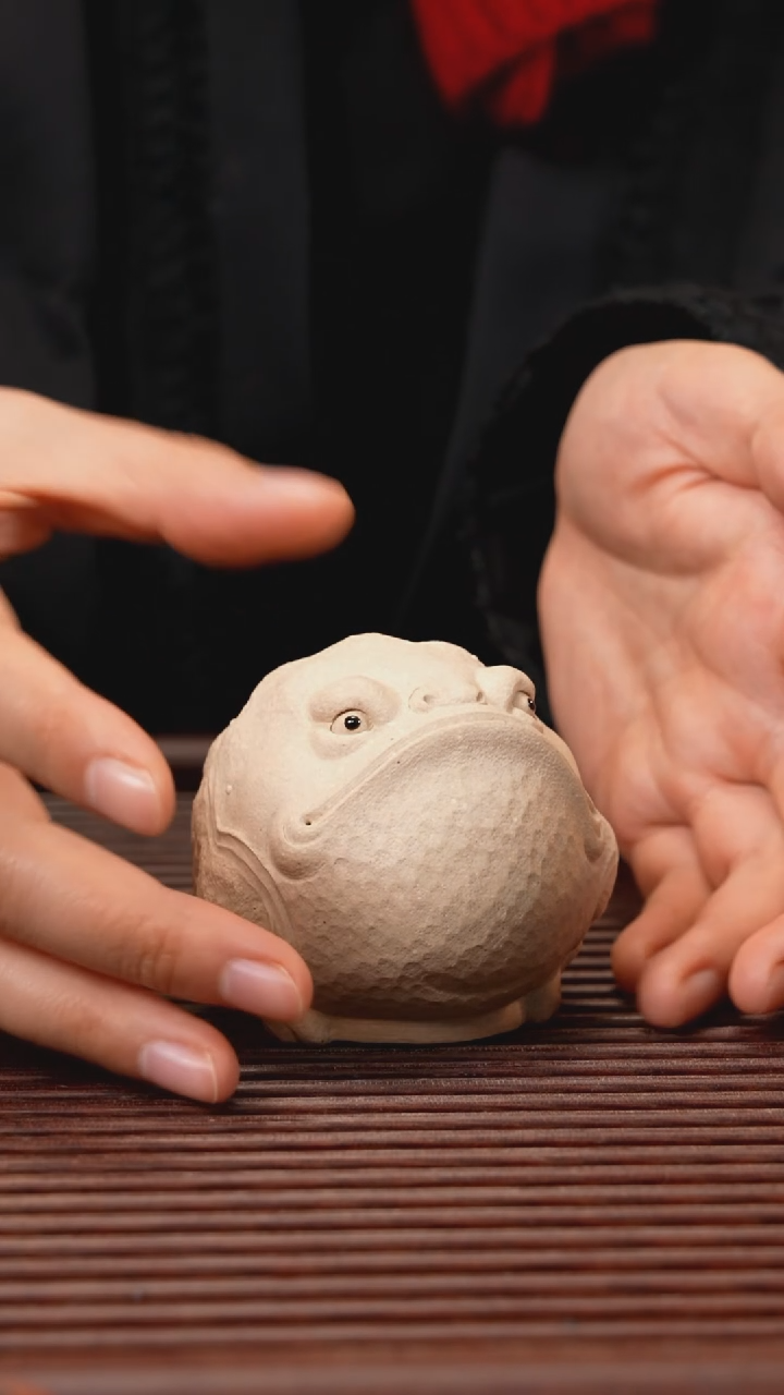 【闪购商品】紫砂茶宠恭喜发财金蟾（白