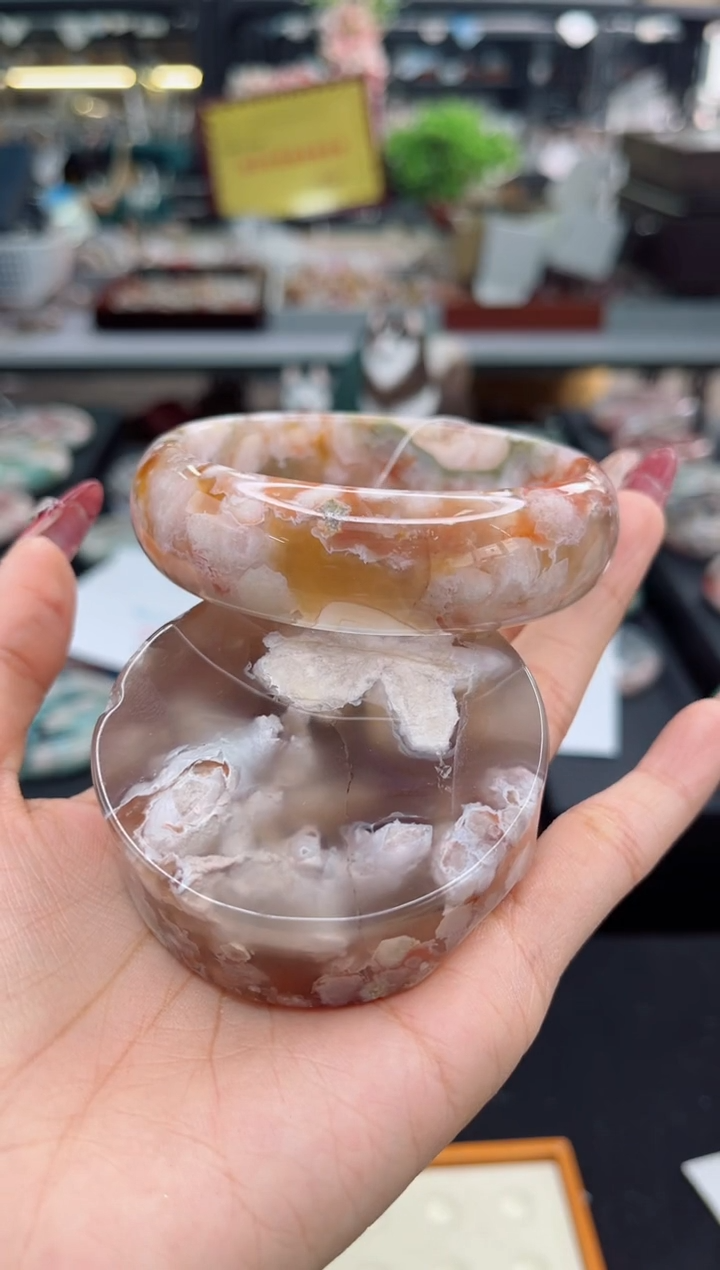 【闪购商品】石英质玉手镯未镶嵌63圈口（赠品镯心）S920529