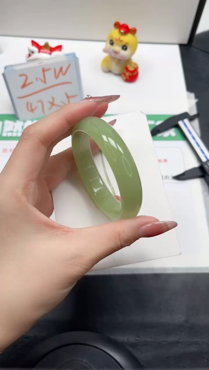 【闪购商品】石英质玉手镯未镶嵌244-54.4