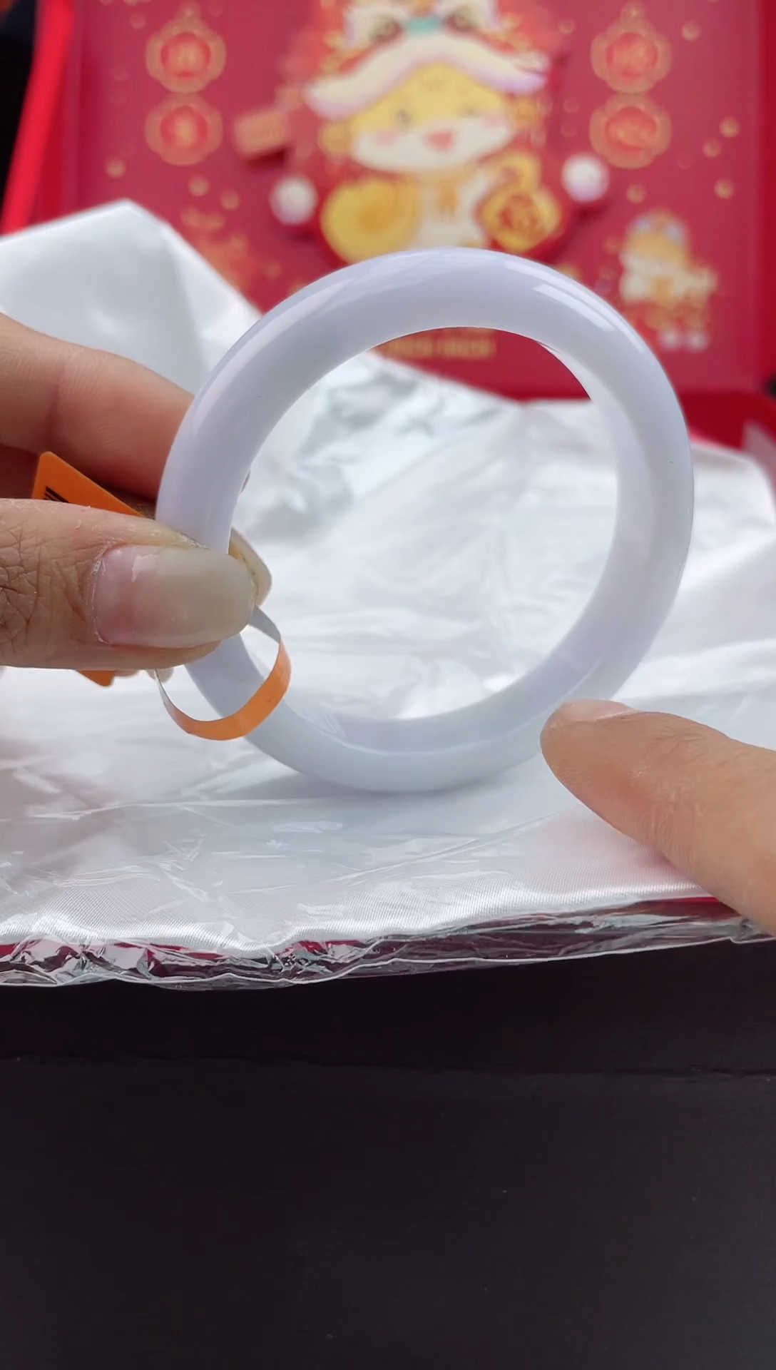 【闪购商品】翡翠手镯未镶嵌1翡翠手镯（微瑕）