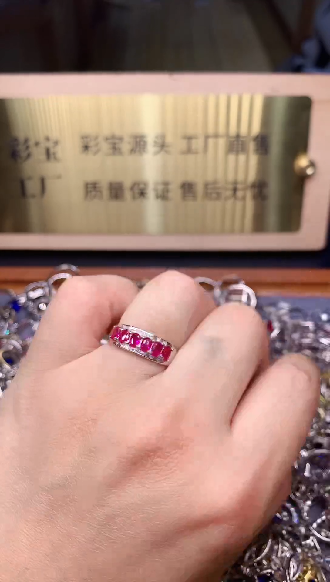 【闪购商品】红宝石戒指银S925镶嵌........